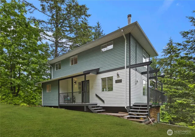 Photo 2 of Single family home for sale at 2944 Dogwood Terr, Lummi Island, WA 98262 | MLS# NWM2523089 | Listing updated on 2026-09-21
