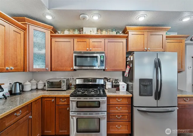 Photo 3 of Single family home for sale at 2716 Foron Rd, Centralia, WA 98531 | MLS# NWM2523100 | Listing updated on 2026-09-25