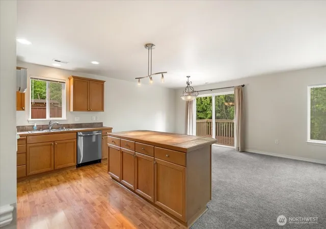Photo 3 of Condo for sale at 28406 34th Lane S, Auburn, WA 98001 | MLS# NWM2523247 | Listing updated on 2026-09-21