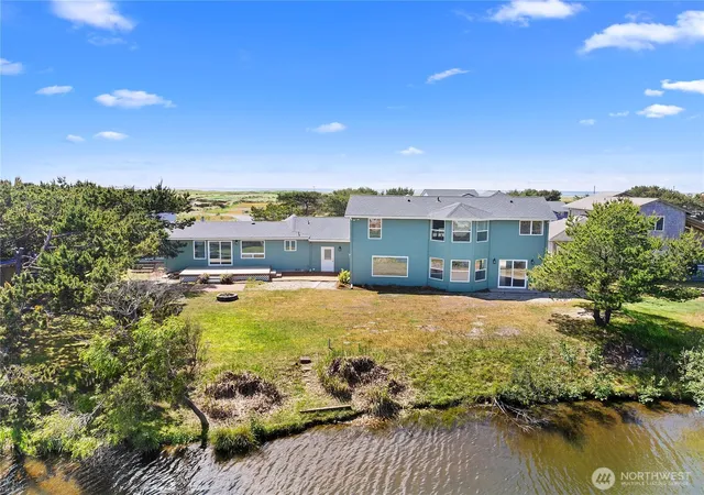 Photo 3 of Single family home for sale at 34702 G St, Ocean Park, WA 98640 | MLS# NWM2523290 | Listing updated on 2026-09-21