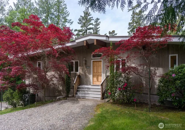 Photo 3 of Sale Pending at 127 Sand Cvs Ln, Lopez Island, WA 98261 | MLS# NWM2523402 | Listing updated on 2026-09-25