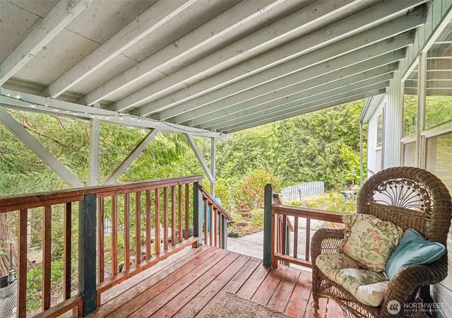 Photo 3 of Manufactured home for sale at 5160 Blacktail Ln, Langley, WA 98260 | MLS# NWM2523403 | Listing updated on 2026-09-21