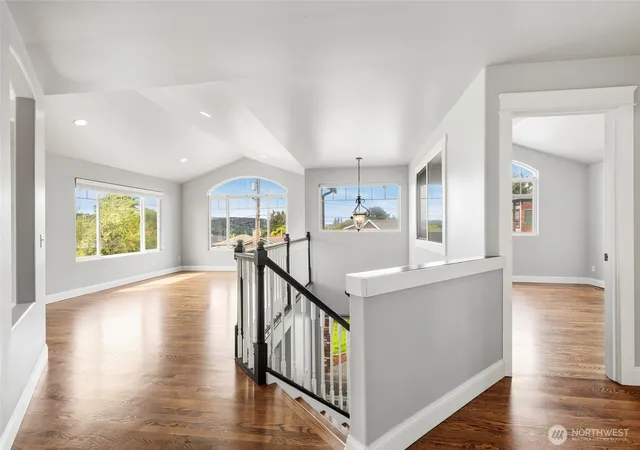 Photo 3 of Single family home for sale at 1005 N 29th Street, Renton, WA 98056 | MLS# NWM2523434 | Listing updated on 2026-09-21