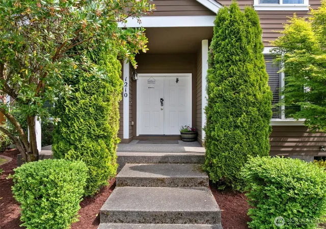 Photo 3 of Single family home for sale at 1210 Blue Jay Ave Sw, Orting, WA 98360 | MLS# NWM2523438 | Listing updated on 2026-09-21