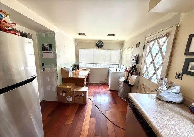Photo 3 of Single family home for sale at 22018 76th Avenue W, Edmonds, WA 98026 | MLS# NWM2523497 | Listing updated on 2026-10-02