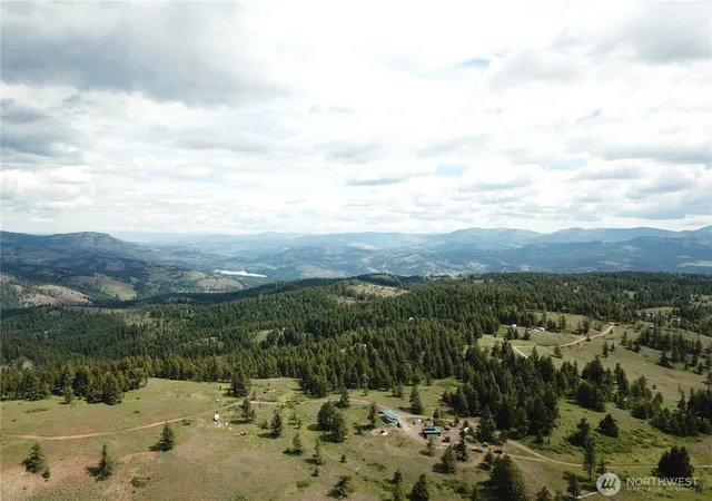 Photo 2 of Single family home for sale at 19 Union Ridge Spur Rd, Republic, WA 99166 | MLS# NWM2523513 | Listing updated on 2026-09-28