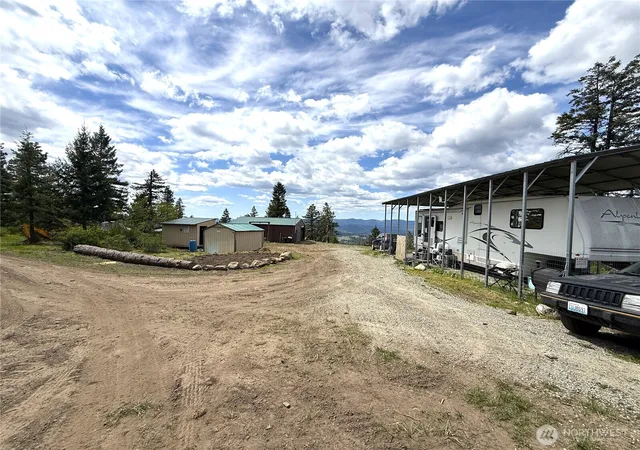 Photo 3 of Single family home for sale at 19 Union Ridge Spur Rd, Republic, WA 99166 | MLS# NWM2523513 | Listing updated on 2026-09-28