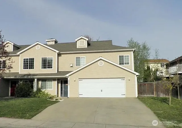 Photo 1 of Townhouse for sale at 2357 Nw Ridgeline Dr, Pullman, WA 99163 | MLS# NWM2523532 | Listing updated on 2026-09-21