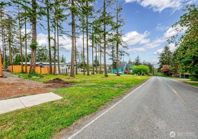 Photo 4 of Land for sale at 1015 Gise St, Port Townsend, WA 98368 | MLS# NWM2523559 | Listing updated on 2026-09-22