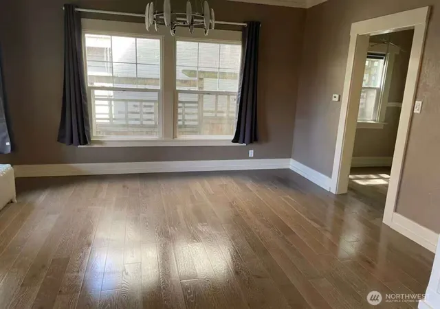 Photo 2 of Single family home for sale at 1606 Lakeview Blvd E, Seattle, WA 98102 | MLS# NWM2523560 | Listing updated on 2026-09-21
