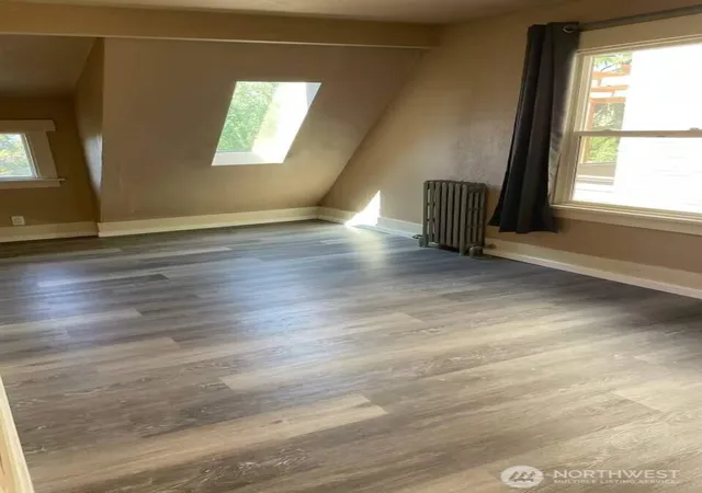 Photo 3 of Single family home for sale at 1606 Lakeview Blvd E, Seattle, WA 98102 | MLS# NWM2523560 | Listing updated on 2026-09-21