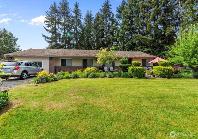 Photo 3 of Single family home for sale at 3903 Harrison Ave, Centralia, WA 98531 | MLS# NWM2523578 | Listing updated on 2026-10-01