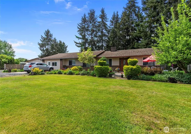 Photo 3 of Single family home for sale at 3903 Harrison Ave, Centralia, WA 98531 | MLS# NWM2523578 | Listing updated on 2026-10-01