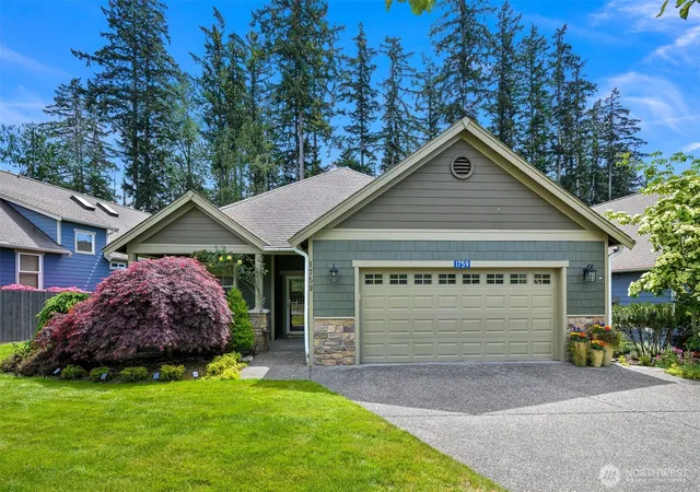 Photo 1 of Single family home for sale at 1759 Grand Ave, Mount Vernon, WA 98274 | MLS# NWM2523600 | Listing updated on 2026-09-21