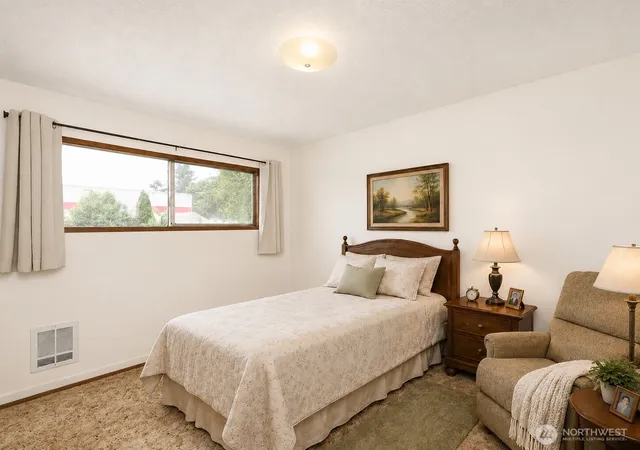Photo 4 of Sale Pending at 9314 44th Drive NE, Marysville, WA 98270 | MLS# NWM2523611 | Listing updated on 2026-09-25