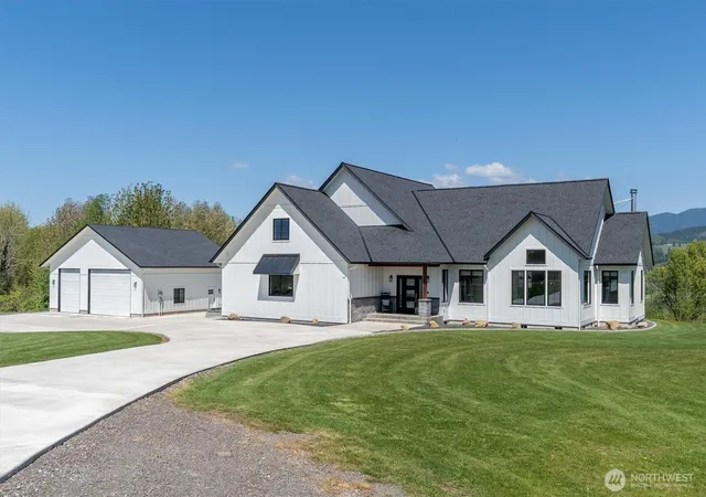 Photo 1 of Single family home for sale at 158 Breezy Ln, Mossyrock, WA 98564 | MLS# NWM2523639 | Listing updated on 2026-09-24