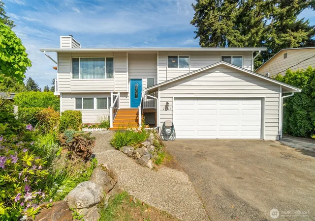 Photo 2 of Single family home for sale at 20915 80th Place W, Edmonds, WA 98026 | MLS# NWM2523802 | Listing updated on 2026-09-21