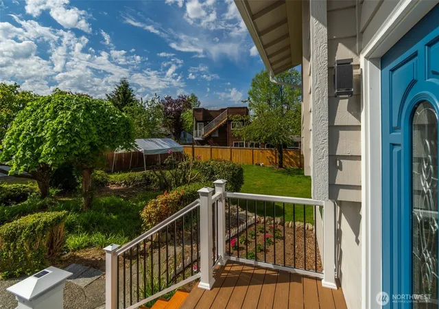 Photo 4 of Single family home for sale at 20915 80th Place W, Edmonds, WA 98026 | MLS# NWM2523802 | Listing updated on 2026-09-21