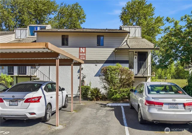 Photo 1 of Townhouse for sale at 1808 Maple Ln #79, Kent, WA 98030 | MLS# NWM2523803 | Listing updated on 2026-09-21