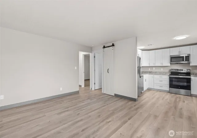 Photo 4 of Sale Pending at 21903 -05 30th Ave S, Des Moines, WA 98198 | MLS# NWM2523805 | Listing updated on 2026-09-25