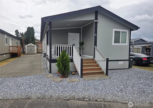 Photo 1 of Manufactured home for sale at 10302 Lakeview Ave Sw #25, Lakewood, WA 98499 | MLS# NWM2523845 | Listing updated on 2026-09-21