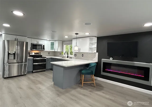 Photo 3 of Manufactured home for sale at 6200 Fair Oaks Rd Se #32, Olympia, WA 98513 | MLS# NWM2523848 | Listing updated on 2026-09-21