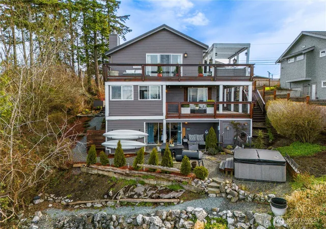Photo 1 of Single family home for sale at 7413 Jackson Rd, Blaine, WA 98230 | MLS# NWM2523895 | Listing updated on 2026-09-30