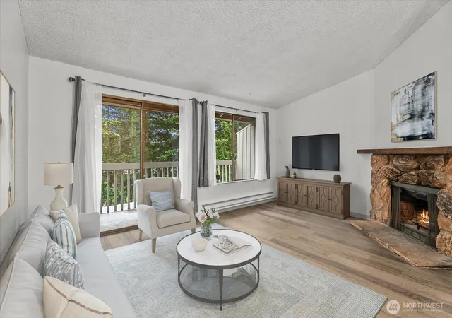 Photo 3 of Townhouse for sale at 3435 Auburn Way S #60, Auburn, WA 98092 | MLS# NWM2523915 | Listing updated on 2026-09-21
