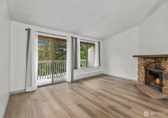 Photo 3 of Townhouse for sale at 3435 Auburn Way S #60, Auburn, WA 98092 | MLS# NWM2523915 | Listing updated on 2026-09-21