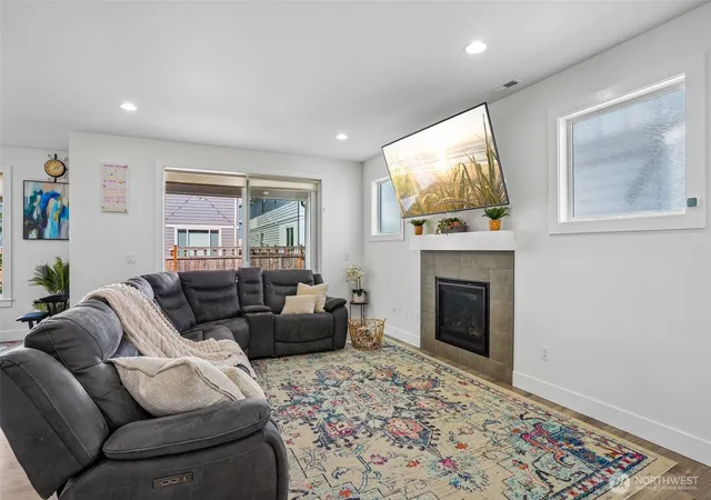 Photo 3 of Single family home for sale at 22862 Birch Ave SE, Black Diamond, WA 98010 | MLS# NWM2523945 | Listing updated on 2026-09-21