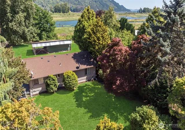 Photo 1 of Single family home for sale at 369 E Birnie Slough Rd, Cathlamet, WA 98612 | MLS# NWM2523954 | Listing updated on 2026-09-21