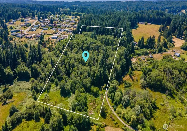 Photo 1 of Sale Pending at 0 Heggeness Rd, Clinton, WA 98236 | MLS# NWM2523976 | Listing updated on 2026-09-20