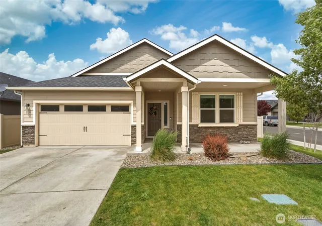 Photo 1 of Single family home for sale at 1338 Sw Virginia St, College Place, WA 99324 | MLS# NWM2523987 | Listing updated on 2026-09-27