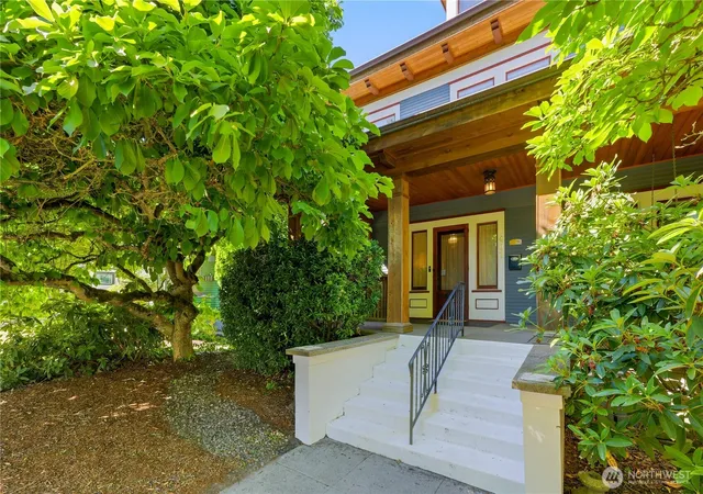 Photo 3 of Sale Pending at 407 N J St, Tacoma, WA 98403 | MLS# NWM2524020 | Listing updated on 2026-09-29