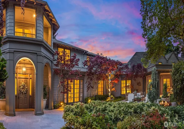 Photo 2 of Single family home for sale at (Undisclosed), Seattle, WA 98112 | MLS# NWM2524107 | Listing updated on 2026-10-07