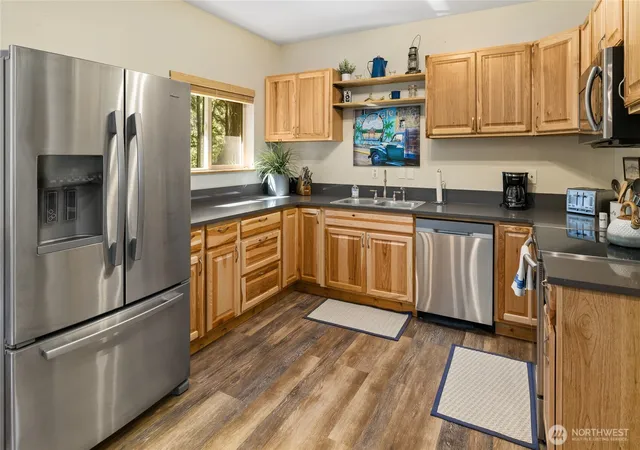 Photo 4 of Single family home for sale at 401 Why Worry Ln, Ronald, WA 98940 | MLS# NWM2524131 | Listing updated on 2026-09-21