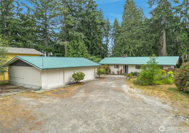 Photo 1 of Sale Pending at 4270 Fir Dr Ne, Bremerton, WA 98310 | MLS# NWM2524147 | Listing updated on 2026-09-24