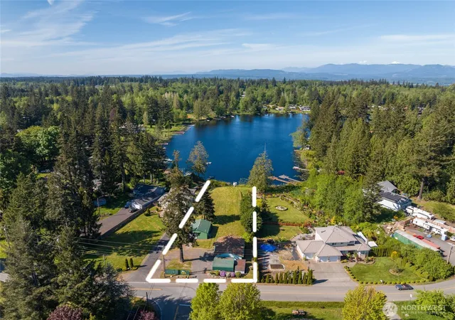Photo 2 of Single family home for sale at 1529 150th Place Nw, Marysville, WA 98271 | MLS# NWM2524175 | Listing updated on 2026-09-21