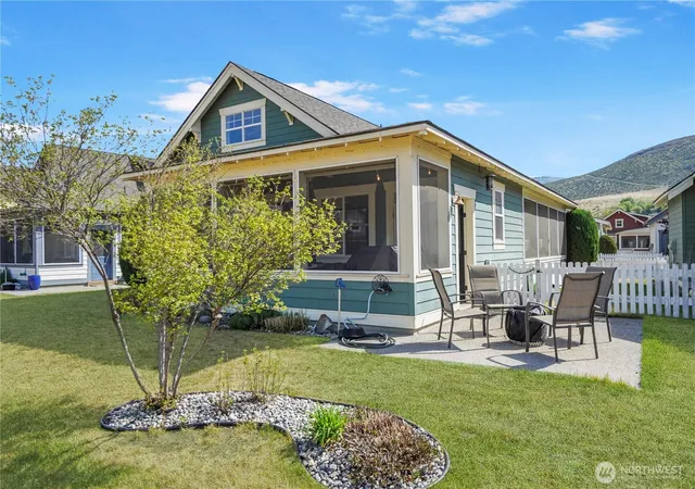 Photo 1 of Single family home for sale at 105 Flip Flop Ln, Oroville, WA 98844 | MLS# NWM2524176 | Listing updated on 2026-09-23