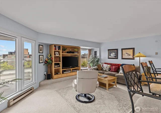 Photo 3 of Sale Pending at 121 Vine St #601, Seattle, WA 98121 | MLS# NWM2524194 | Listing updated on 2026-09-25