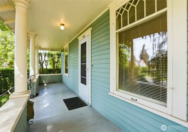 Photo 2 of Sale Pending at 809 E 2nd Avenue, Ellensburg, WA 98926 | MLS# NWM2524287 | Listing updated on 2026-08-31