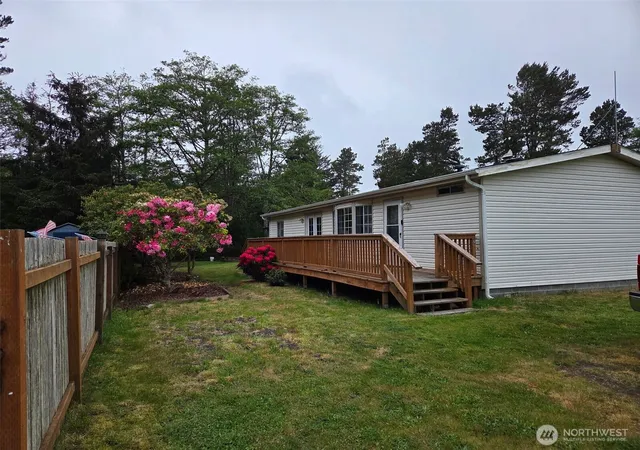 Photo 3 of Manufactured home for sale at 31205 North Pl, Ocean Park, WA 98640 | MLS# NWM2524332 | Listing updated on 2026-09-21