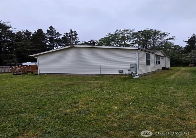 Photo 3 of Manufactured home for sale at 31205 North Pl, Ocean Park, WA 98640 | MLS# NWM2524332 | Listing updated on 2026-09-21