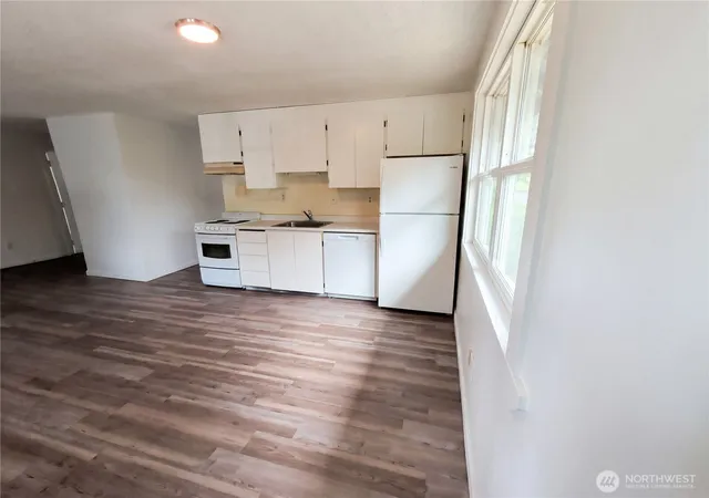 Photo 2 of Single family home for sale at 494 Inlet Ave Nw, Ocean Shores, WA 98569 | MLS# NWM2524372 | Listing updated on 2026-09-17