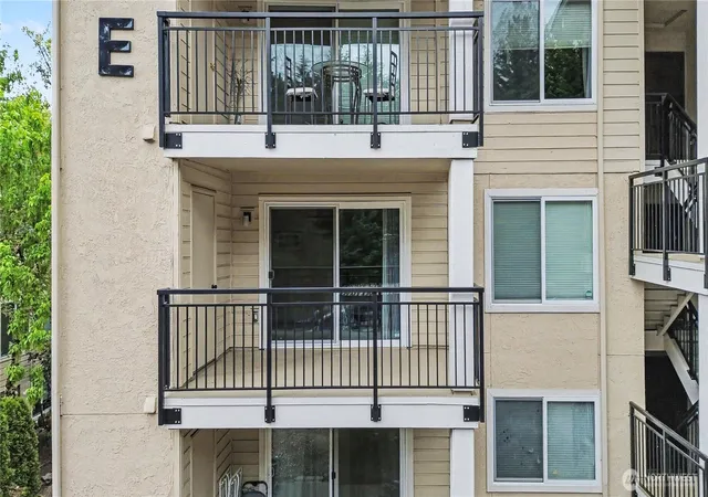 Photo 3 of Condo for sale at 13616 NE 7th Street #E3, Bellevue, WA 98005 | MLS# NWM2524391 | Listing updated on 2026-09-29