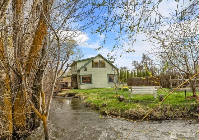 Photo 4 of Single family home for sale at 4581 Kittitas Hwy, Ellensburg, WA 98926 | MLS# NWM2524398 | Listing updated on 2026-09-25