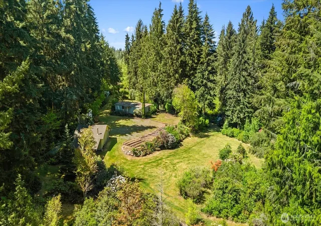 Photo 3 of Manufactured home for sale at 9927 99th Avenue NE, Arlington, WA 98223 | MLS# NWM2524443 | Listing updated on 2026-10-02