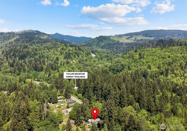 Photo 2 of Single family home for sale at 18925 276th Avenue Se, Issaquah, WA 98027 | MLS# NWM2524494 | Listing updated on 2026-09-30