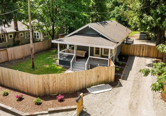 Photo 1 of Single family home for sale at 18925 276th Avenue Se, Issaquah, WA 98027 | MLS# NWM2524494 | Listing updated on 2026-09-30