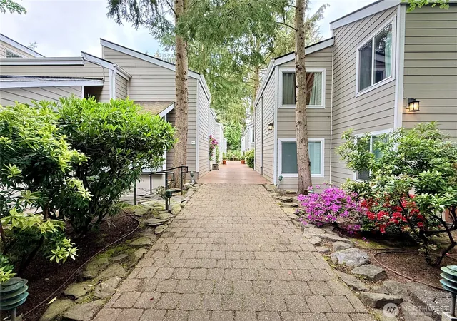 Photo 2 of Condo for sale at 7901 196th Street Sw #12, Edmonds, WA 98026 | MLS# NWM2524581 | Listing updated on 2026-09-21